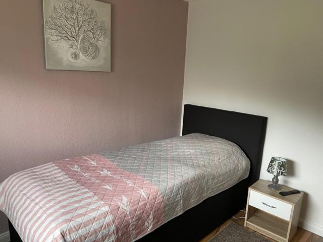 Ferienhaus Naehe Bad-Gandersheim Mit 5 Schlafzimmer Winzenburg Bagian luar foto